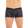 boxer preto sensual couro sintético poliamida elastano renda estampada corteajustado elástico respirável acetinado acabamento conforto ergonômica durável