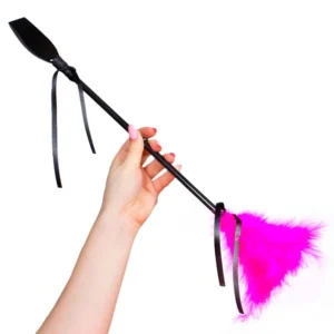 chicote espanador penas pluma dupla haste resistente cetim laços sedutor erótico sensual toque suave delicado leve compacto preto Espanha