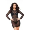 vestido preto tule translúcido leveza feminilidade delicado flexível mangas decote barra passamanarias transparente sensual noite conjunto calcinha elegante sofisticado