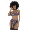 conjunto três peças preto estampa floral exótico sensual sutiã alças ajustáveis removíveis cinto ligas tanga lingerie Mapalé poliéster elastano
