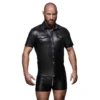 Camisa masculina brilho molhado elástico abotoada bolsos peitorais corte justo ajuste perfeito tecido poliéster elastano revestimento polímero sensual elegante